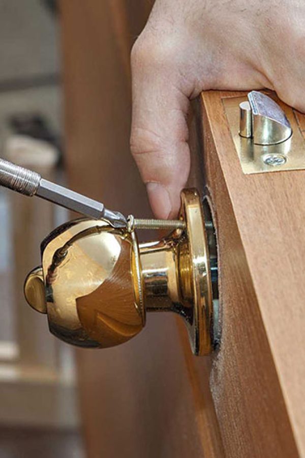 Door-Locks-Installation